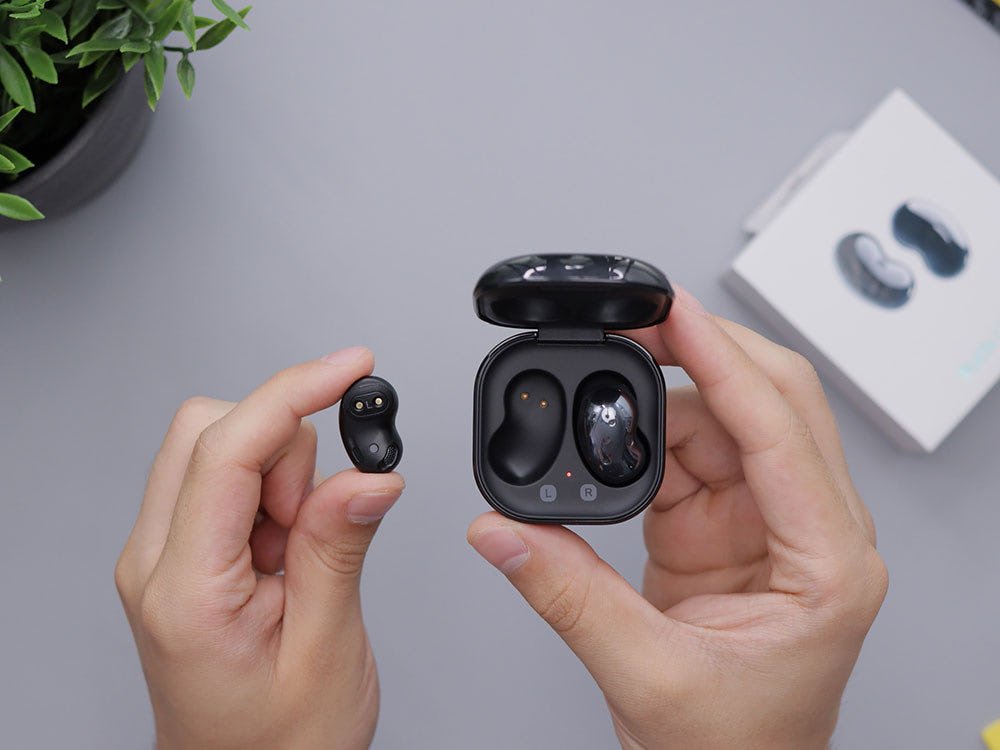 daniel romero K63lOA4Ijyk unsplash moninwa.com