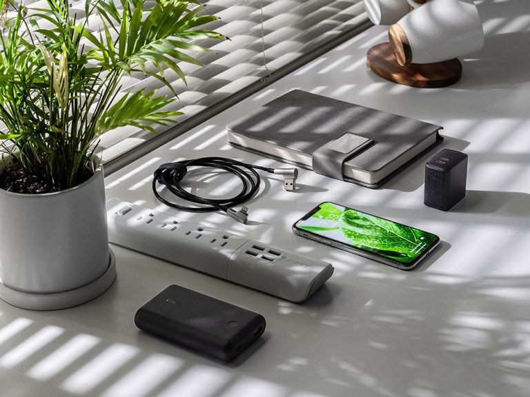 Cum Sociis Natoque Penatibus 1 screen post 2x2zO3L1sBE unsplash moninwa.com